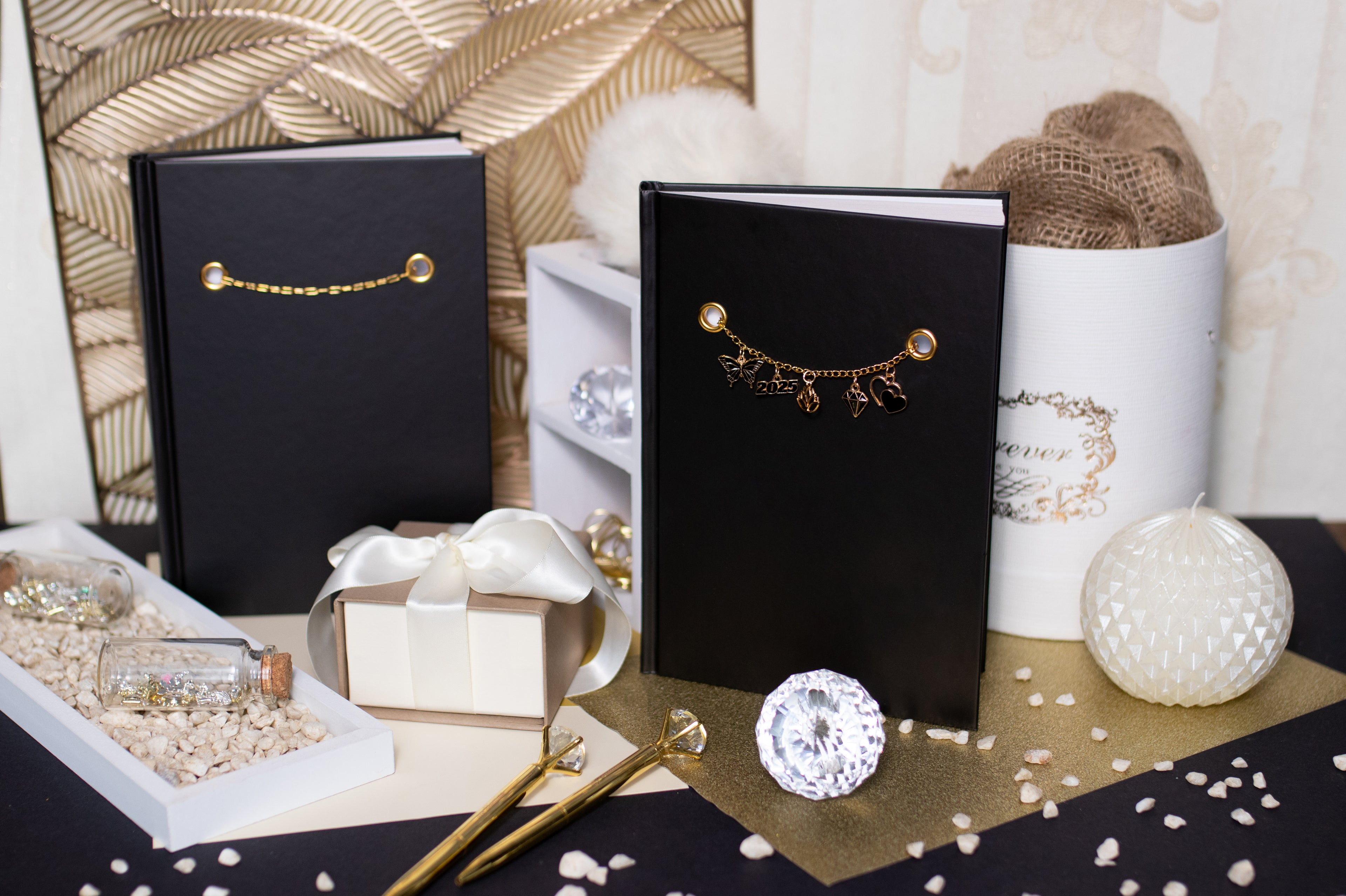 myDiamina Diary - black